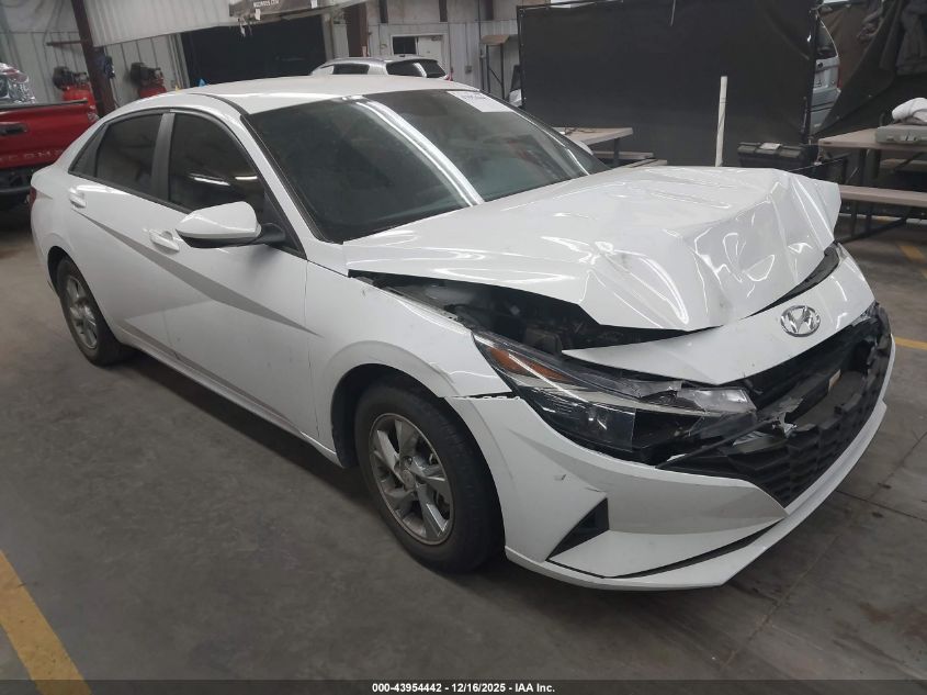 2022 Hyundai Elantra Se