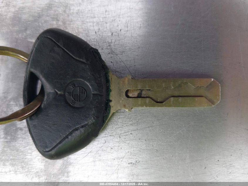 2005 BMW R1200 St/Rt VIN: WB10338075ZM30539 Lot: 43954454