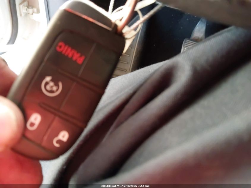 2016 Jeep Renegade 75Th Anniversary VIN: ZACCJABT1GPC68423 Lot: 43954471