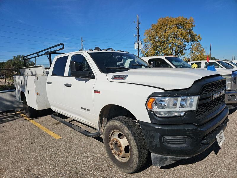 2019 Ram 3500 Chassis Tradesman/Slt/Laramie/Limited VIN: 3C7WRSCJ7KG561085 Lot: 43954489