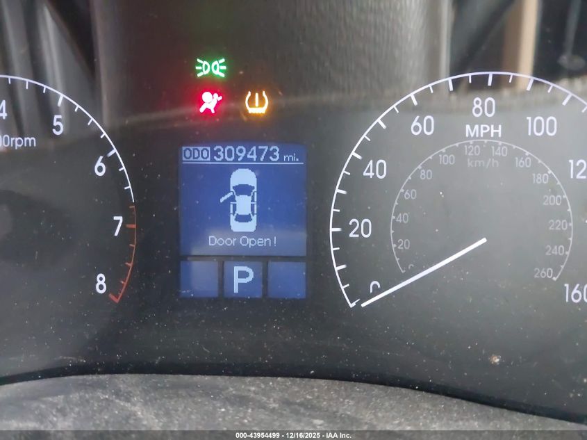 2013 Hyundai Genesis 3.8 VIN: KMHGC4DD5DU223705 Lot: 43954499