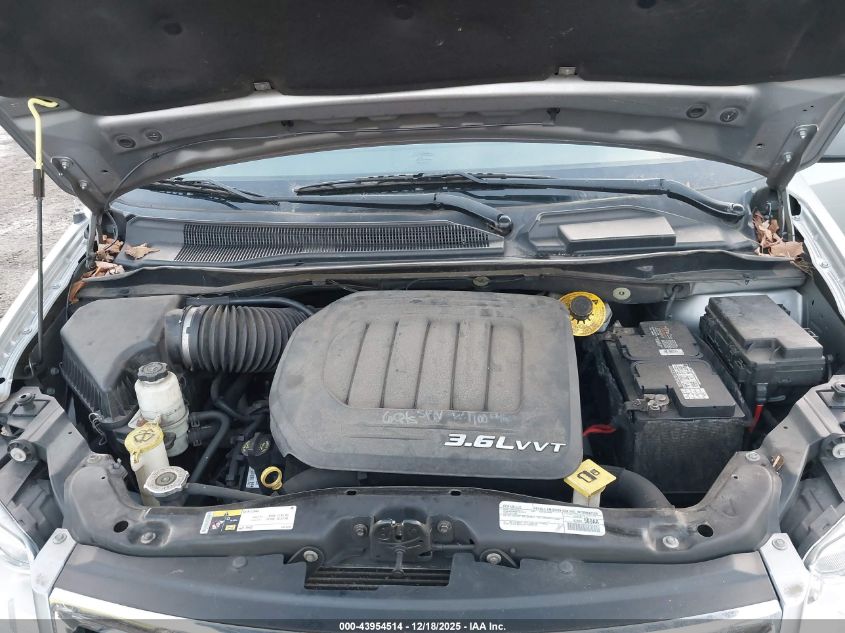 2016 Chrysler Town & Country Touring VIN: 2C4RC1BG8GR288672 Lot: 43954514