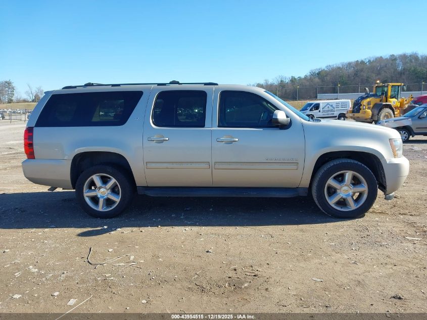 2014 Chevrolet Suburban 1500 Lt VIN: 1GNSKJE78ER242284 Lot: 43954515