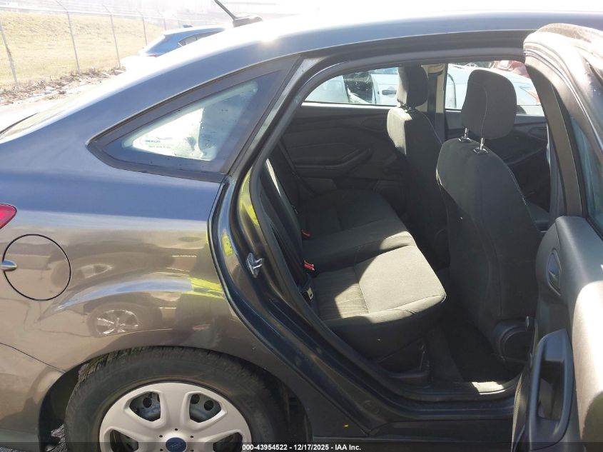 2016 Ford Focus S VIN: 1FADP3E22GL391773 Lot: 43954522