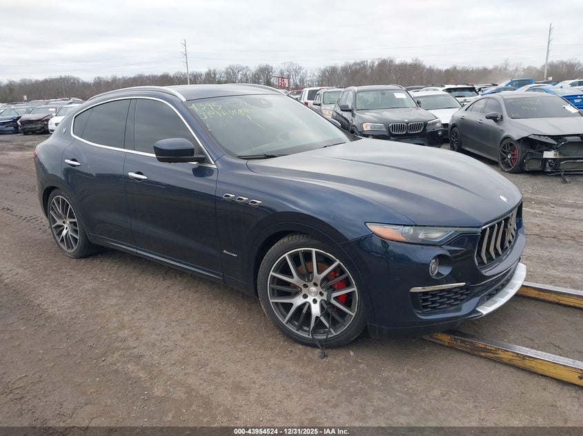 Vin: zn661xul8kx318896, lot: 44450167, maserati levante granlusso 20191