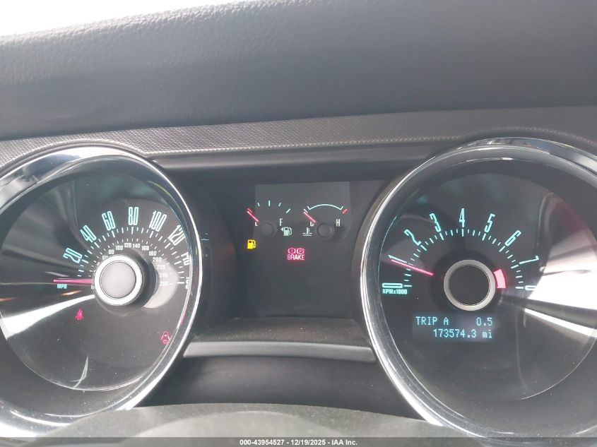 2013 Ford Mustang V6 VIN: 1ZVBP8AM4D5253087 Lot: 43954527