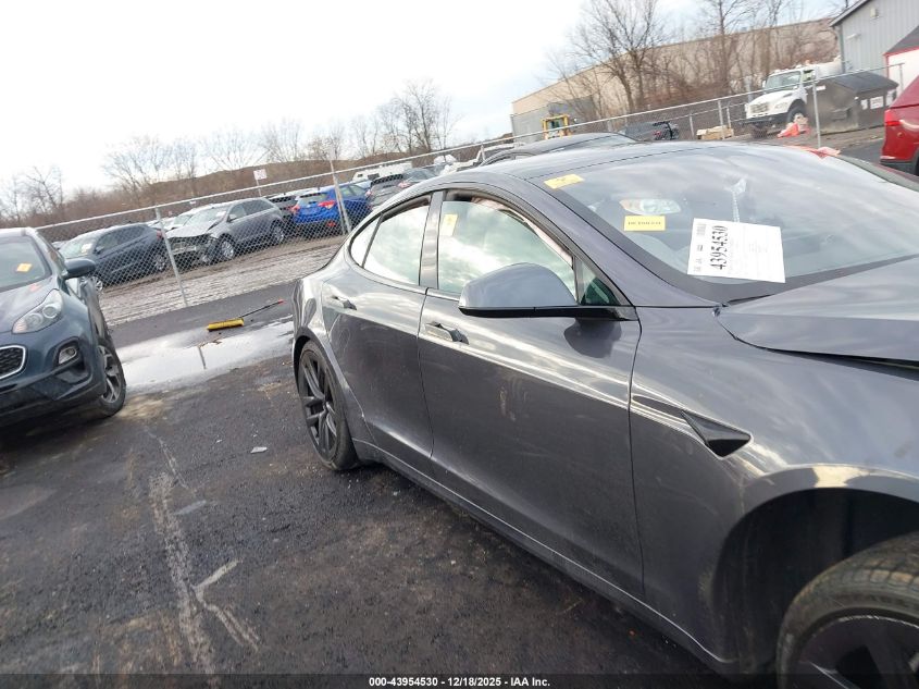 2022 Tesla Model S Plaid Tri Motor All-Wheel Drive VIN: 5YJSA1E64NF461252 Lot: 43954530