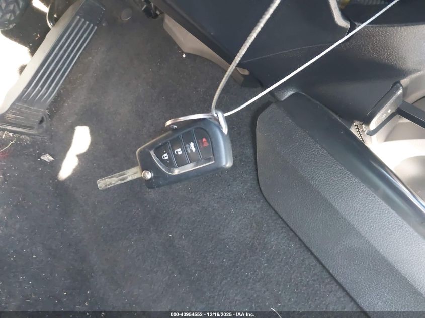 2018 Toyota Camry Se VIN: 4T1B11HK3JU615942 Lot: 43954552