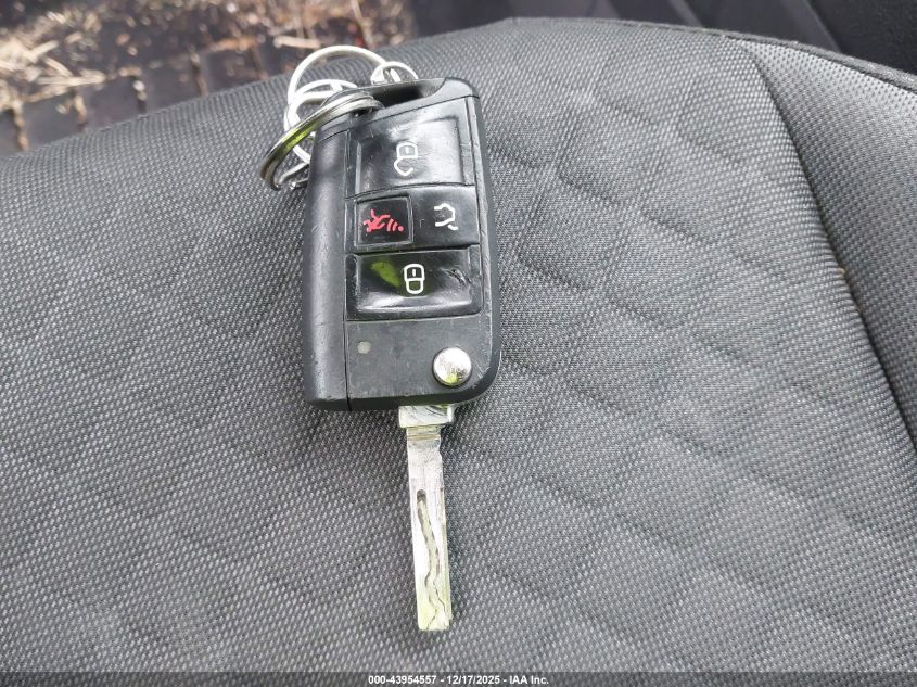 2019 Volkswagen Tiguan 2.0T S VIN: 3VV1B7AX4KM018618 Lot: 43954557