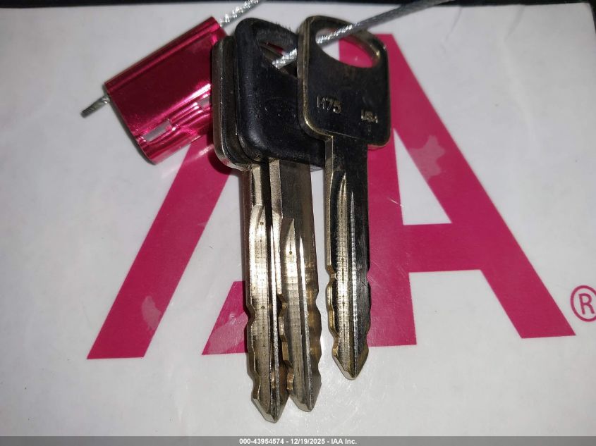 2000 Ford Ranger Xl/Xlt VIN: 1FTYR10C7YTB45670 Lot: 43954574