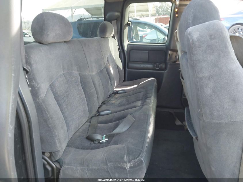 2002 Chevrolet Silverado 1500 Ls VIN: 2GCEC19T121134006 Lot: 43954592