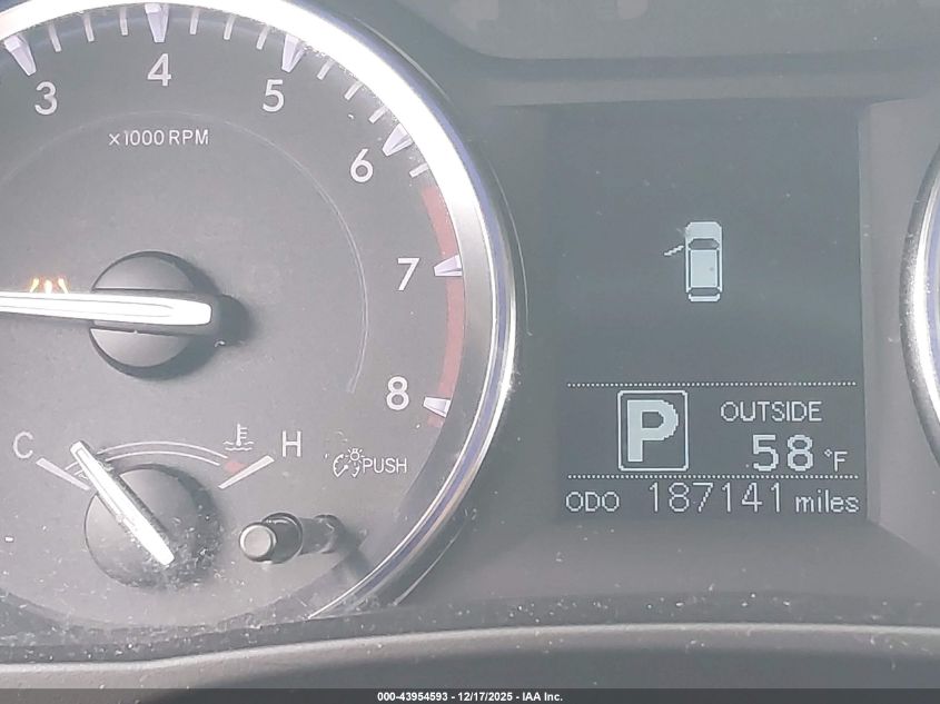 2015 Toyota Highlander Le Plus V6 VIN: 5TDBKRFH4FS094751 Lot: 43954593