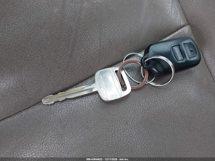 2004 Toyota Tundra Limited V8 VIN: 5TBDT48144S464059 Lot: 43954622