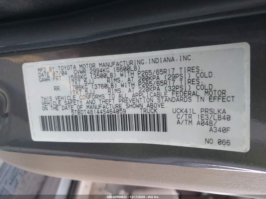 2004 Toyota Tundra Limited V8 VIN: 5TBDT48144S464059 Lot: 43954622