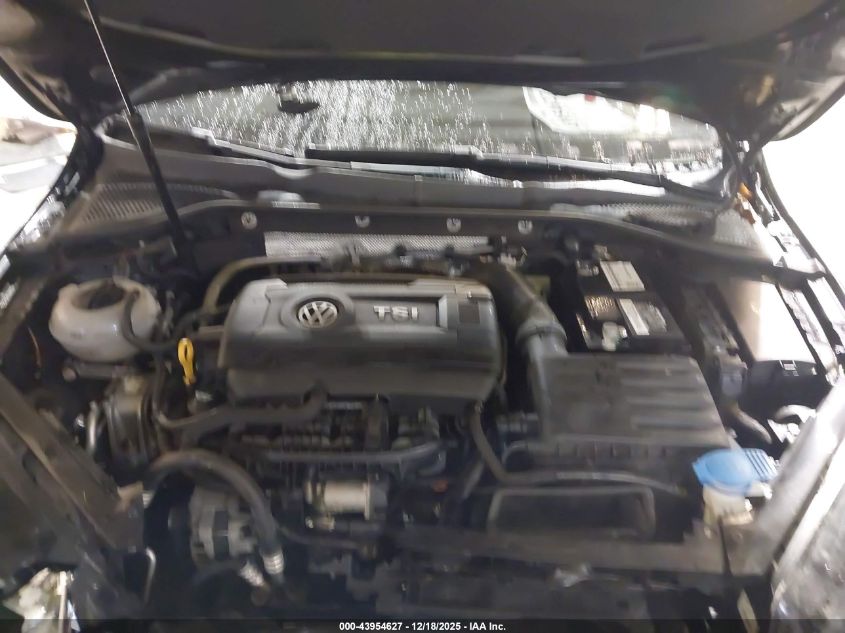 2017 Volkswagen Golf Gti Autobahn 4-Door/S 4-Door/Se 4-Door/Sport 4-Door VIN: 3VW5T7AU0HM057800 Lot: 43954627