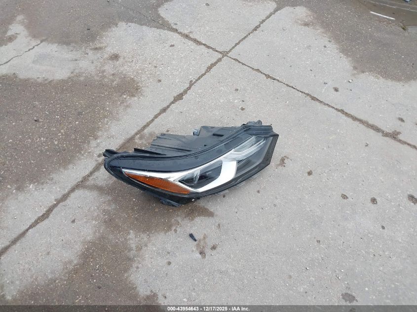 2020 Chevrolet Equinox Fwd 2Fl VIN: 2GNAXJEV7L6163208 Lot: 43954643