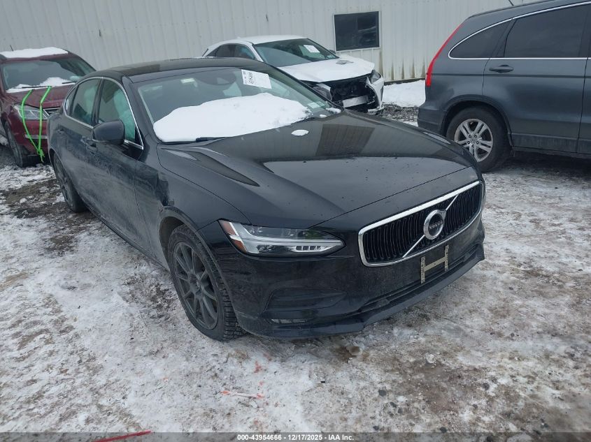 2019 Volvo S90 T5 Momentum