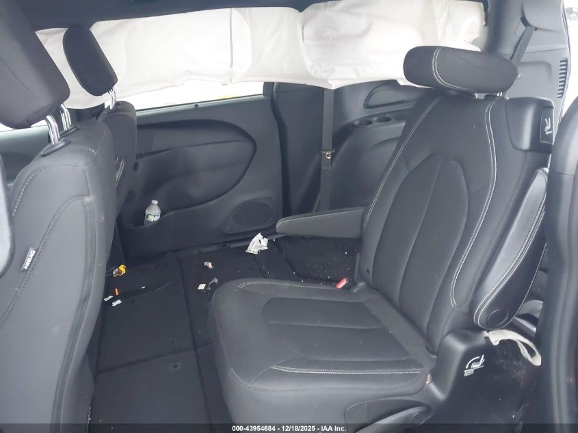 2019 Chrysler Pacifica Touring Plus VIN: 2C4RC1FG6KR554967 Lot: 43954684