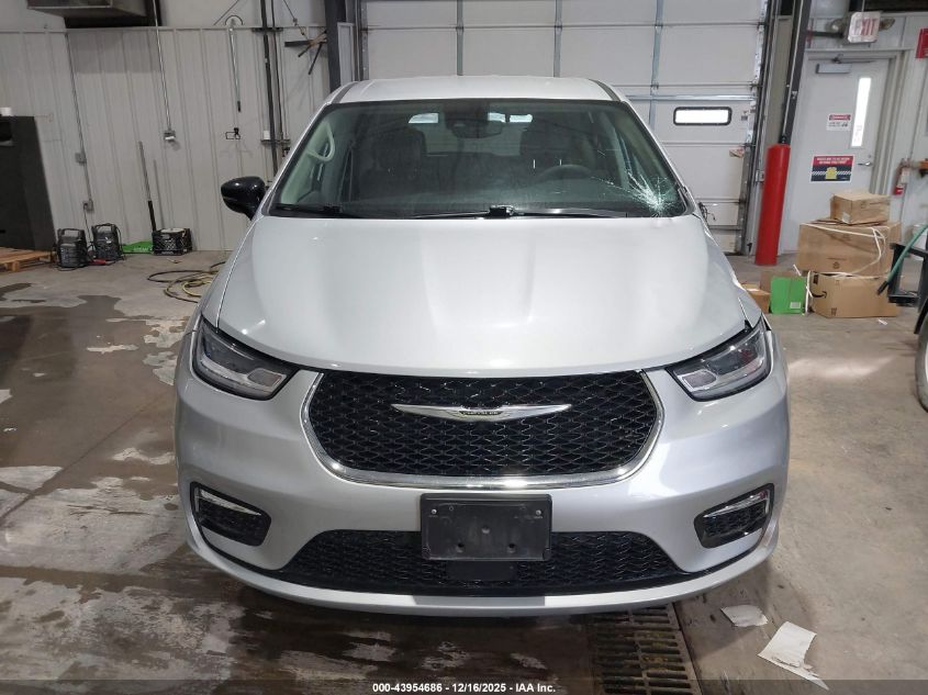 2024 Chrysler Pacifica Touring L VIN: 2C4RC1BG3RR172976 Lot: 43954686