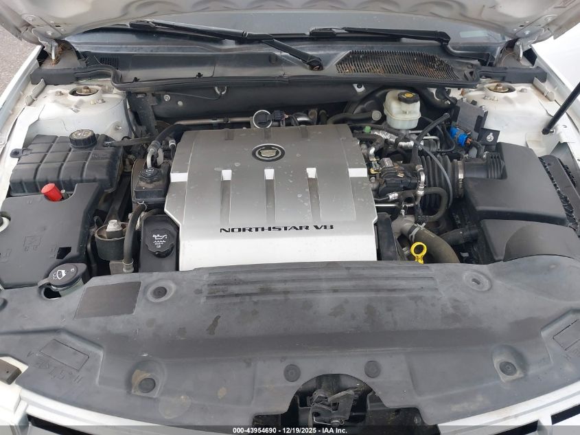 2007 Cadillac Dts Luxury I VIN: 1G6KD57YX7U174072 Lot: 43954690