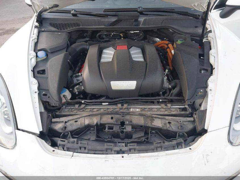 2014 Porsche Cayenne Hybrid S VIN: WP1AE2A25ELA51287 Lot: 43954701