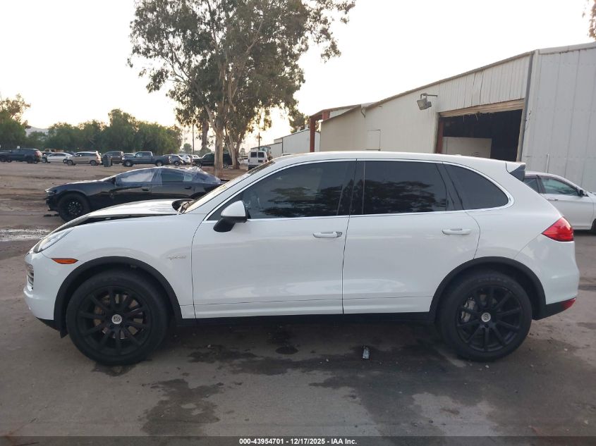 2014 Porsche Cayenne Hybrid S VIN: WP1AE2A25ELA51287 Lot: 43954701