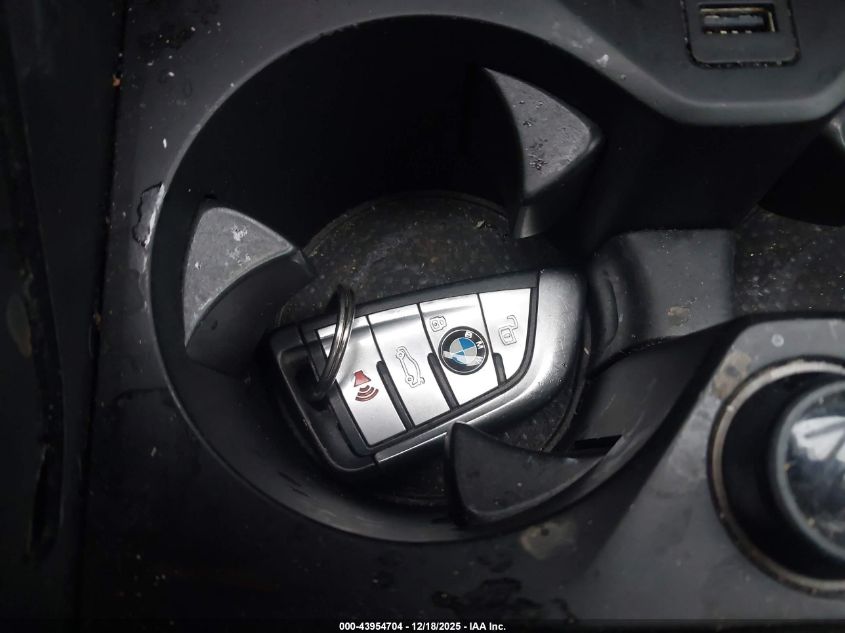 2021 BMW X5 xDrive40I VIN: 5UXCR6C0XM9F54828 Lot: 43954704