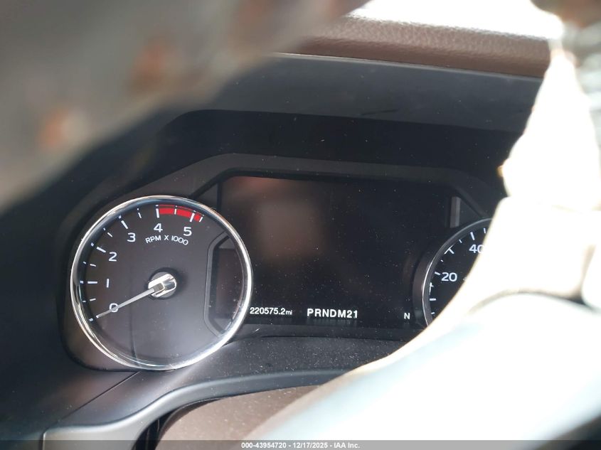 2019 Ford F-250 King Ranch VIN: 1FT7W2BT0KEC27520 Lot: 43954720