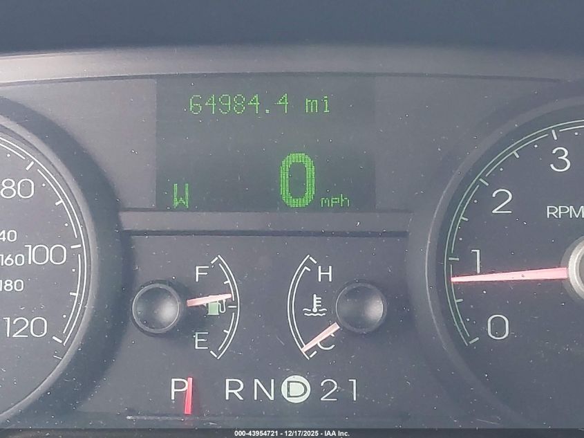 2007 Lincoln Town Car Signature VIN: 1LNHM81VX7Y618028 Lot: 43954721