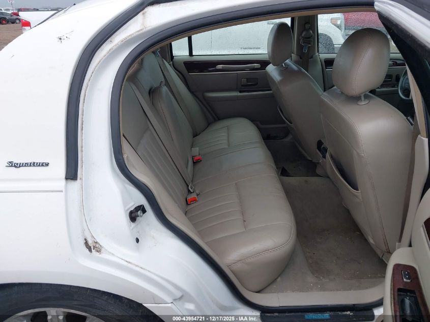 2007 Lincoln Town Car Signature VIN: 1LNHM81VX7Y618028 Lot: 43954721