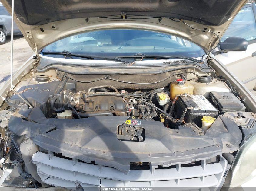 2005 Chrysler Pacifica VIN: 2C4GM48L15R484105 Lot: 43954738