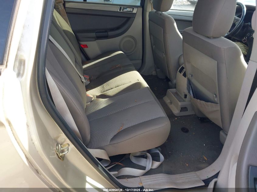 2005 Chrysler Pacifica VIN: 2C4GM48L15R484105 Lot: 43954738