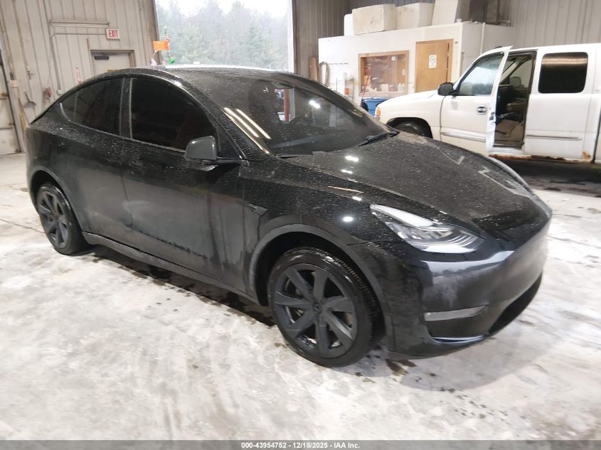 2021 Tesla Model Y Long Range Dual Motor All-Wheel Drive VIN: 5YJYGDEE0MF268080 Lot: 43954752