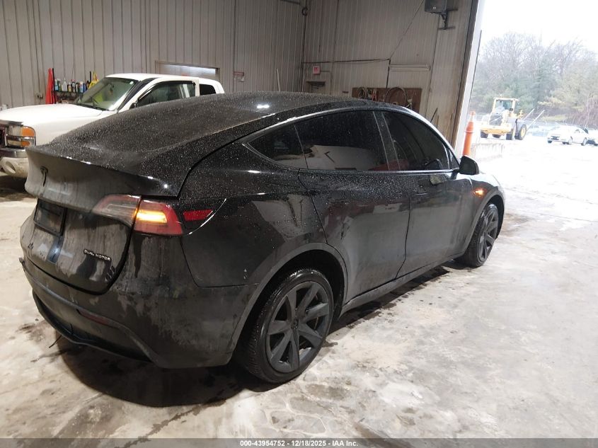 2021 Tesla Model Y Long Range Dual Motor All-Wheel Drive VIN: 5YJYGDEE0MF268080 Lot: 43954752