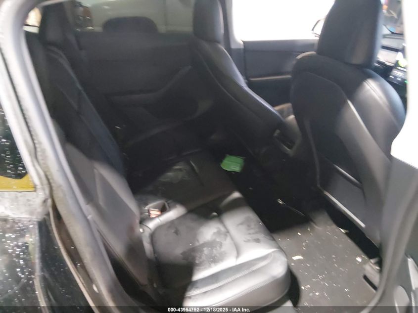 2021 Tesla Model Y Long Range Dual Motor All-Wheel Drive VIN: 5YJYGDEE0MF268080 Lot: 43954752