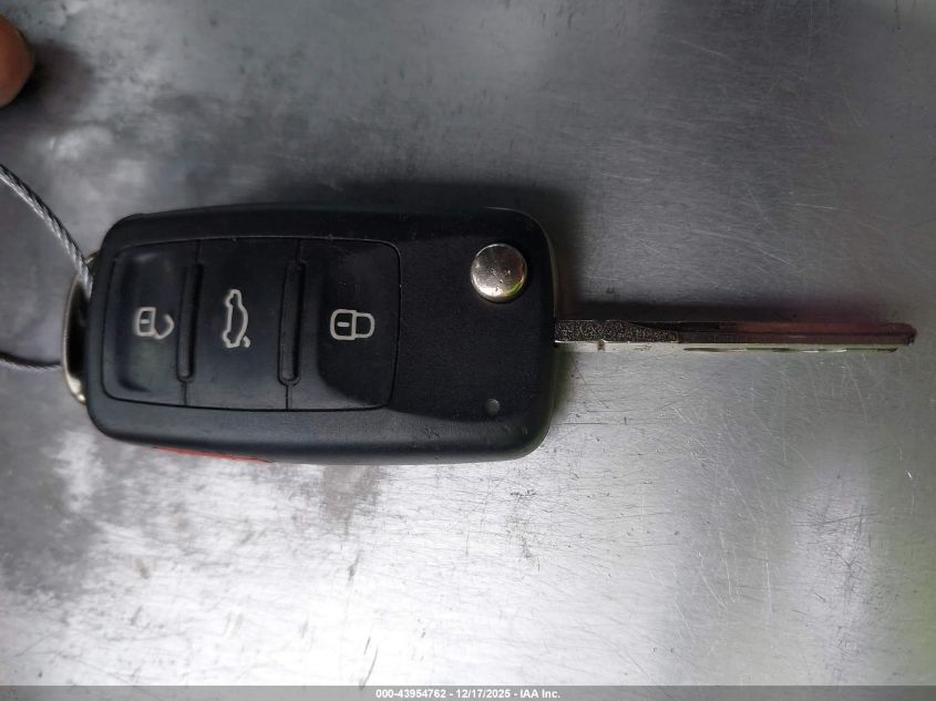 2013 Volkswagen Gti Drivers Edition VIN: WVWHD7AJ0DW136932 Lot: 43954762