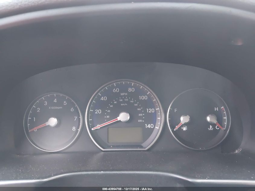 2012 Hyundai Santa Fe Limited V6 VIN: 5XYZK4AG1CG114592 Lot: 43954788