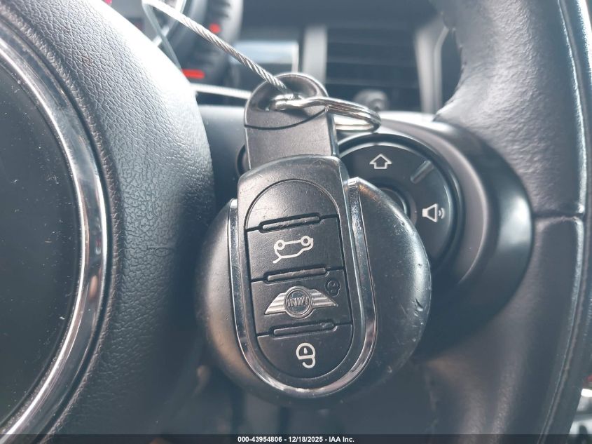 2016 Mini Convertible Cooper S VIN: WMWWG9C54G3A91607 Lot: 43954806