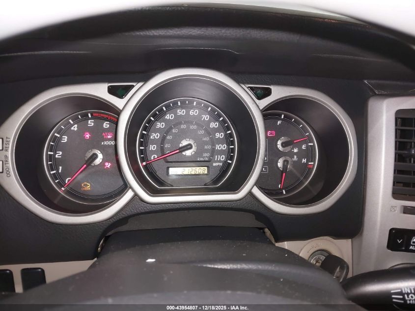 2005 Toyota 4Runner Limited V6 VIN: JTEBU17R850062286 Lot: 43954807