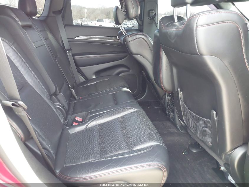 2018 Jeep Grand Cherokee Trailhawk 4X4 VIN: 1C4RJFLG2JC371189 Lot: 43954813