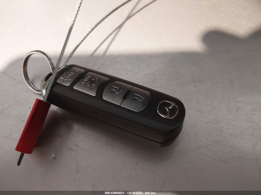 2015 Mazda Mazda3 I Touring VIN: JM1BM1V71F1228505 Lot: 43954821