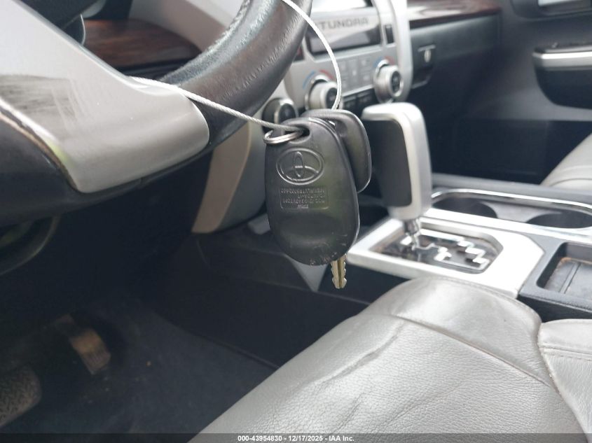 2015 Toyota Tundra Limited 5.7L V8 VIN: 5TFHW5F13FX450661 Lot: 43954830