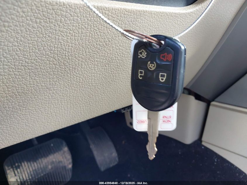 2015 Ford Expedition Xlt VIN: 1FMJU1HT8FEF49921 Lot: 43954848