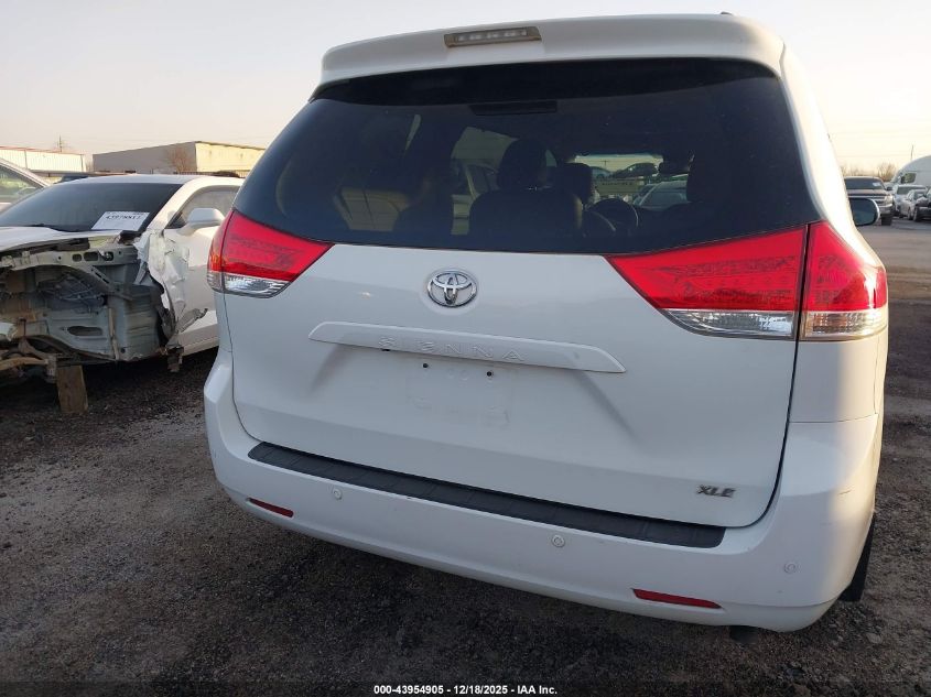 2014 Toyota Sienna Xle V6 8 Passenger VIN: 5TDYK3DC5ES413331 Lot: 43954905