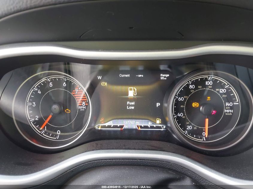 2018 Jeep Cherokee Trailhawk 4X4 VIN: 1C4PJMBX5JD550091 Lot: 43954915