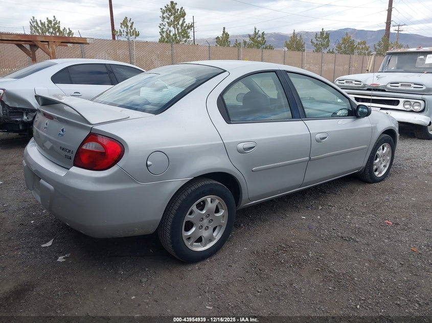 1B3ES56C55D263326 2005 DODGE NEON photo no. 4
