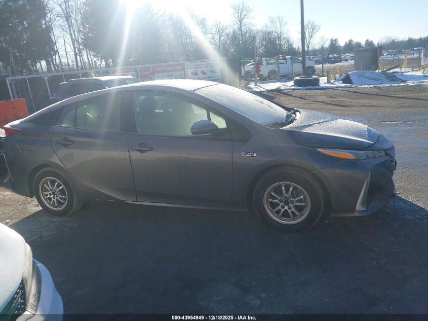 2022 Toyota Prius Prime Le VIN: JTDKAMFP8N3225998 Lot: 43954949