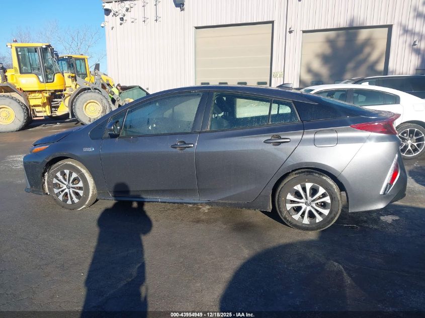 2022 Toyota Prius Prime Le VIN: JTDKAMFP8N3225998 Lot: 43954949