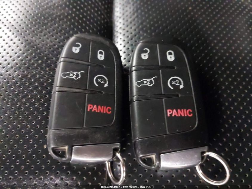 2015 Jeep Grand Cherokee Overland VIN: 1C4RJFCG0FC815516 Lot: 43954967