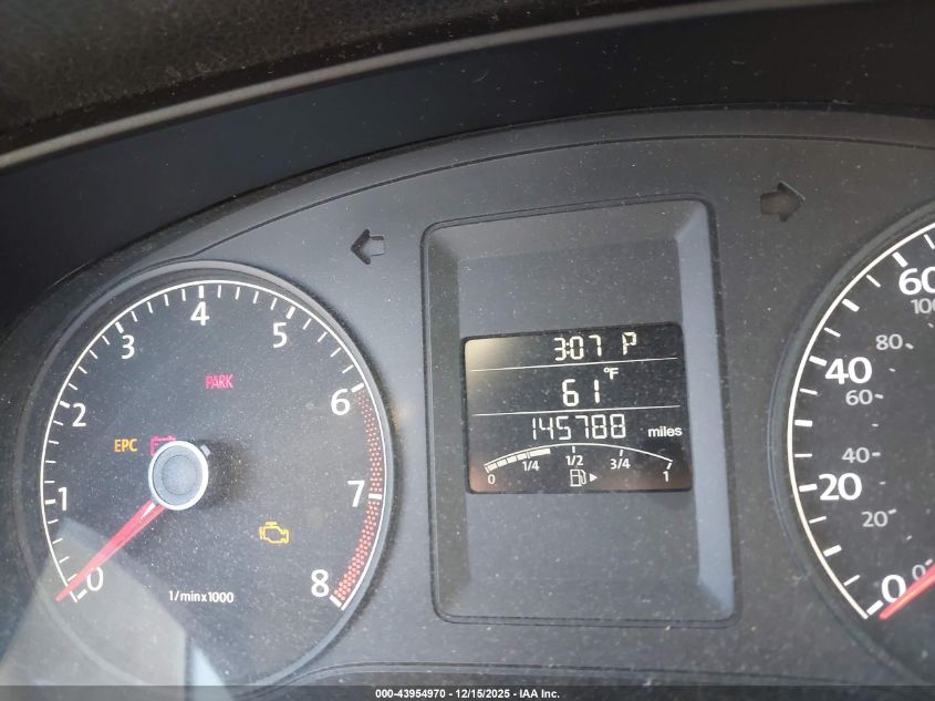 2012 Volkswagen Jetta 2.0L Base/2.0L S VIN: 3VW2K7AJ3CM325842 Lot: 43954970